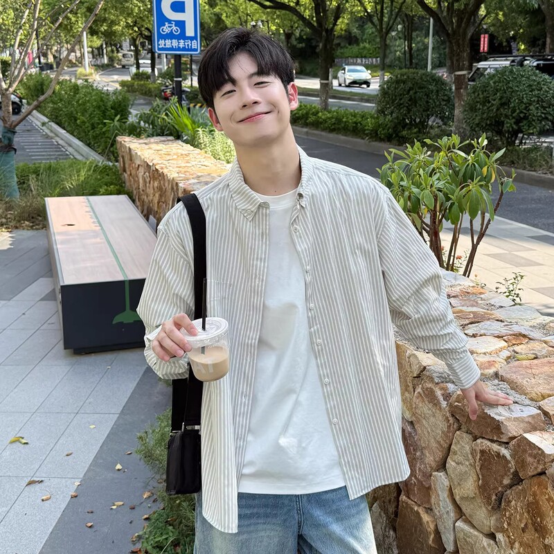 Khaki Striped Shirt with Lapel Collar, Long-Sleeve Men's New Spring and Autumn Loose Versatile Casual Pocket Shirt Jacket, Ice Silk