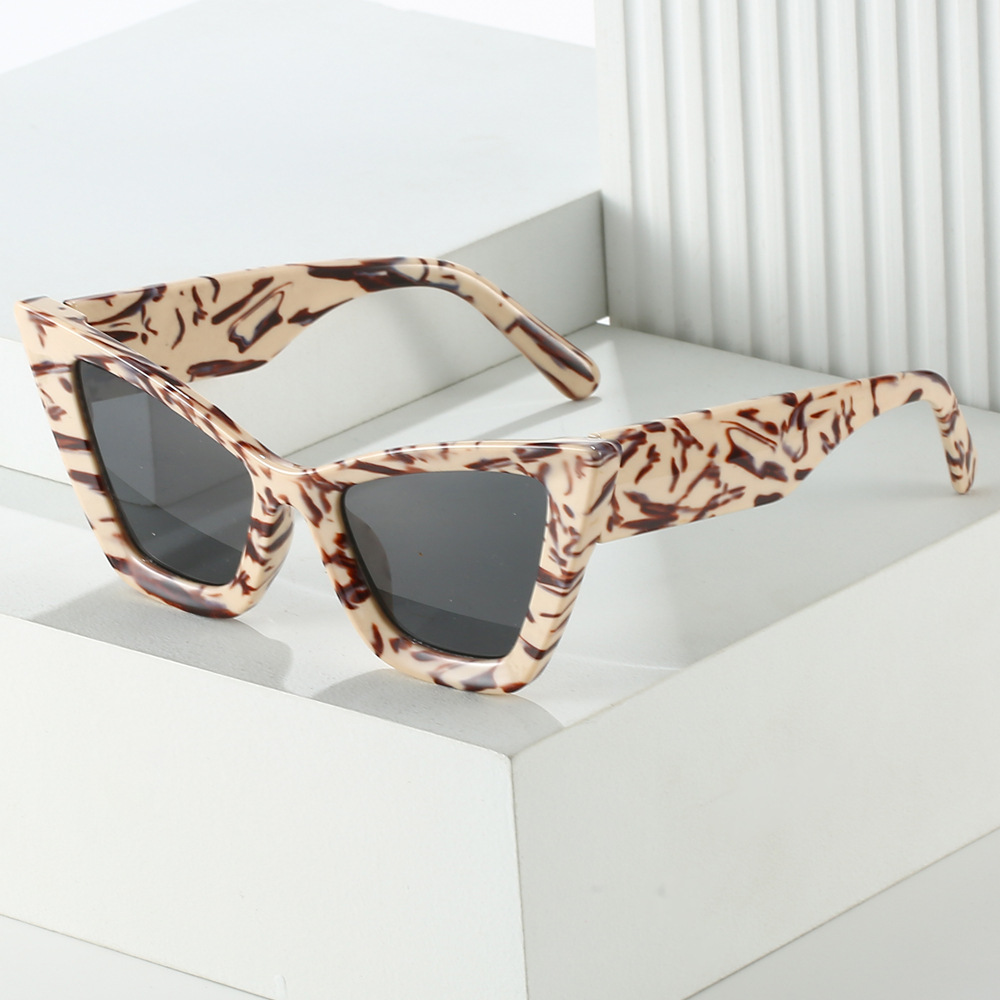 Hip-hop Color Block Leopard Pc Cat Eye Full Frame Women's Sunglasses display picture 1