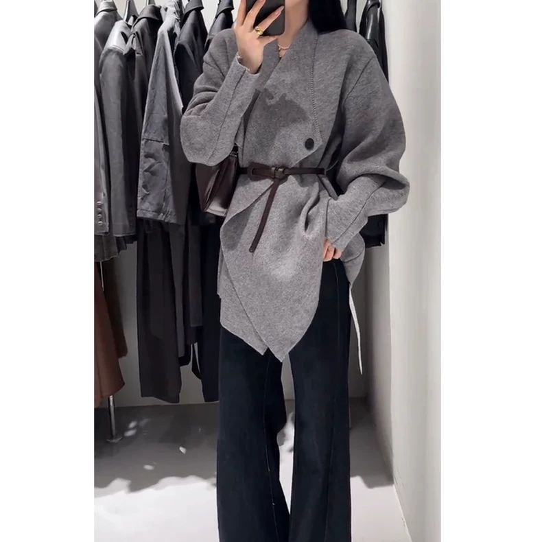 感灰色翻领外套女2025秋冬新款收腰设计感不规则中长款上衣|undefined