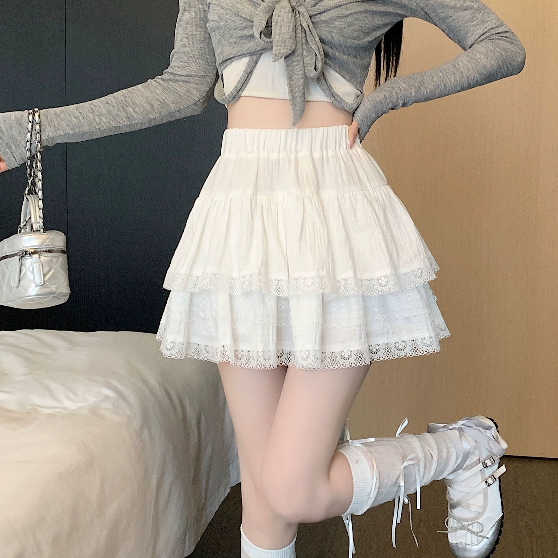 2025 весна и лето новая черная короткая юбка юбка юбка женский балет кружевной торт юбка маленькая юбка