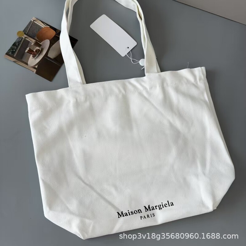 Maison Margiela Margiela Gift Canvas Bag with Inner Pocket Shoulder Bag Plain Tote Bag Handbag