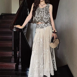 连衣裙;时尚休闲套装;休闲裤