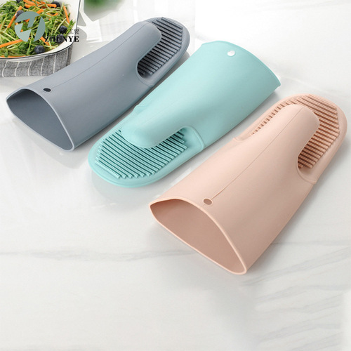 Nordic style thickened microwave oven gloves non-slip insulation gloves baking silicone gloves
