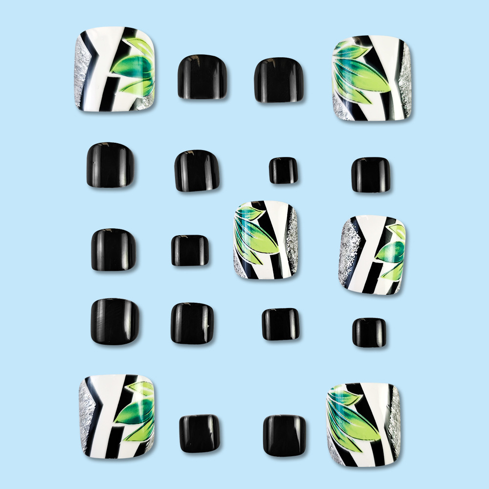 Otoño en caliente para usar uñas de los pies en blanco y negro en Europa y América, parches de uñas de los pies al por mayor
