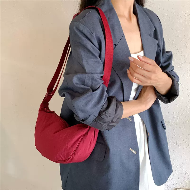 u家单肩包日系包包秋季女2025新款斜挎包百搭腋下包时尚饺子包