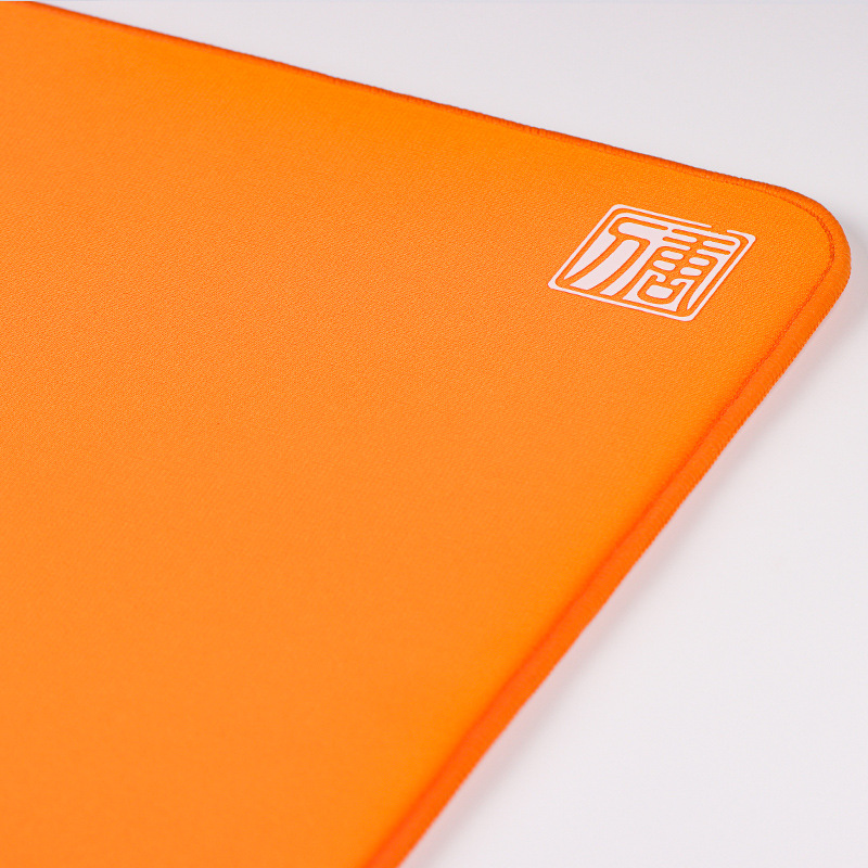 Tigre personaje alfombrilla de ratón juego profesional e-sports control recubierto Shanhai Master Ling Yun vidrio de pulpa verde