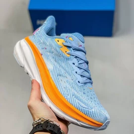 跑步鞋;男式板鞋;男式马丁靴