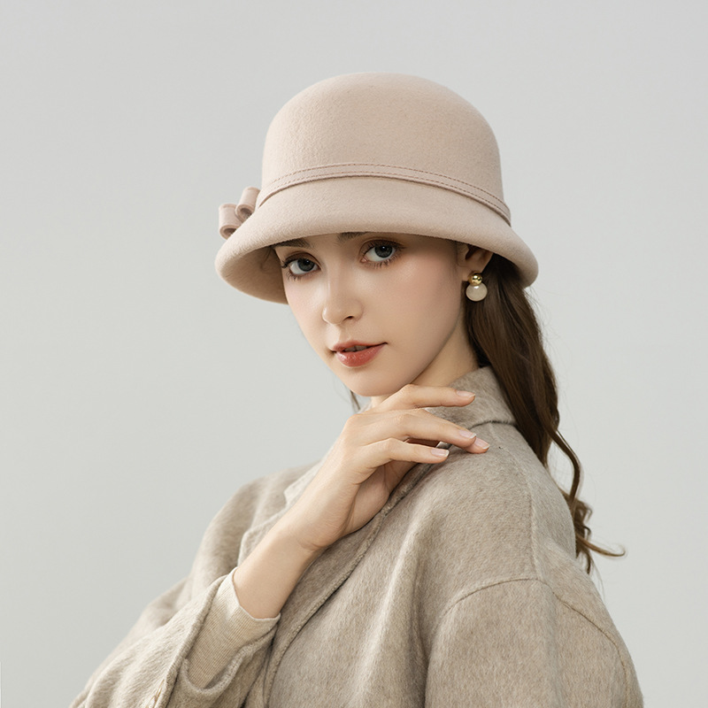 Mũ len beanie nữ phong cách Hepburn, chất liệu len pha, kiểu dáng thanh lịch thu đông — màu be