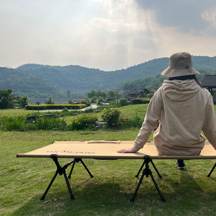 Ultra Light Camping Camping Aluminum Alloy Bracket Outdoor Camping Camp Bed Foldable 600D Oxford Cloth Camping Bed