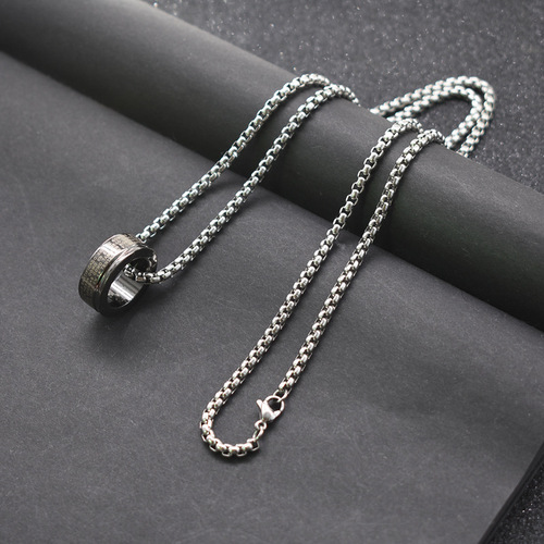 Ring necklace for men and women, fashionable couple, simple and versatile, Harajuku style ring, hip hop pendant, stainless steel necklace