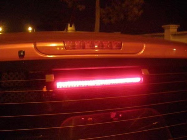 12V car led tail light high position brake light safety tail box brake light led motorcycle universal driving warning light