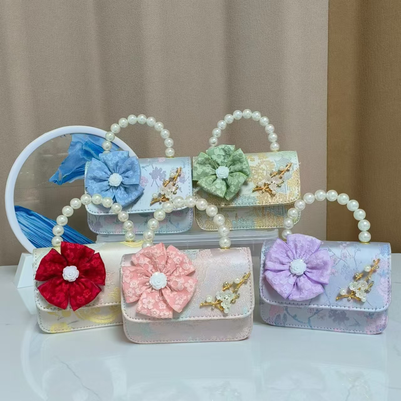 Bolsos infantiles de alto nivel, exquisitos antiguos, bolsos de cambio de niña, bolsos de mano de perlas de princesa, bolsos de almacenamiento