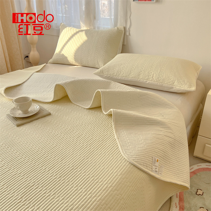 Class a Double-Sided Bed Cover Three-Piece Set 2026 New Model All-Season Universal Pure Cotton Tatami Quilted Student Dormitory Bed Sheet Class a Double-Sided Bed Cover Three-Piece Set 2026 New Model All-Season Universal Pure Cotton Tatami Quilted Student Dormitory Bed Sheet