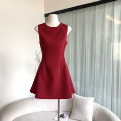 セナの誕生日スカート2025夏の新作の薄いスーツのスカートの気質はやせて腰の婦人服のワンピースを収めます。