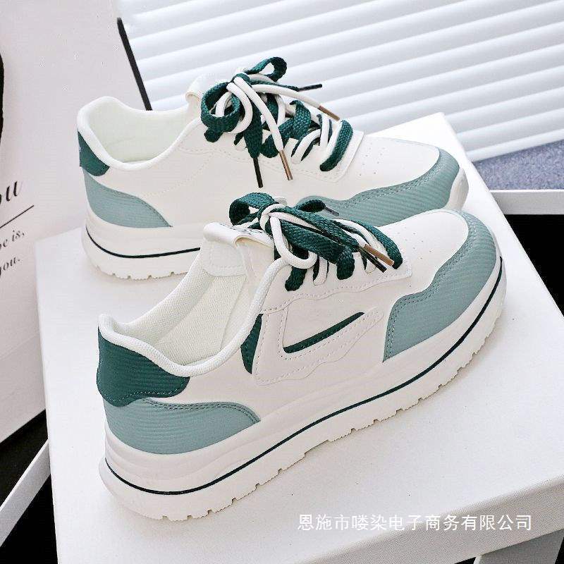 Black and White 35-43 Large Size Women's Shoes 41 Wide Feet Fat White Shoes Soft Sole Non-Slip Shoes Casual Sports Shoes Flats