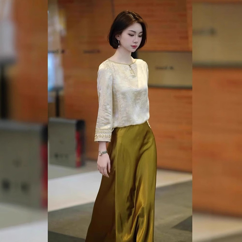 2026 New Popular High-End Feminine New Chinese Style National Style Skirt Two-Piece Suit Women's Clothing for Autumn