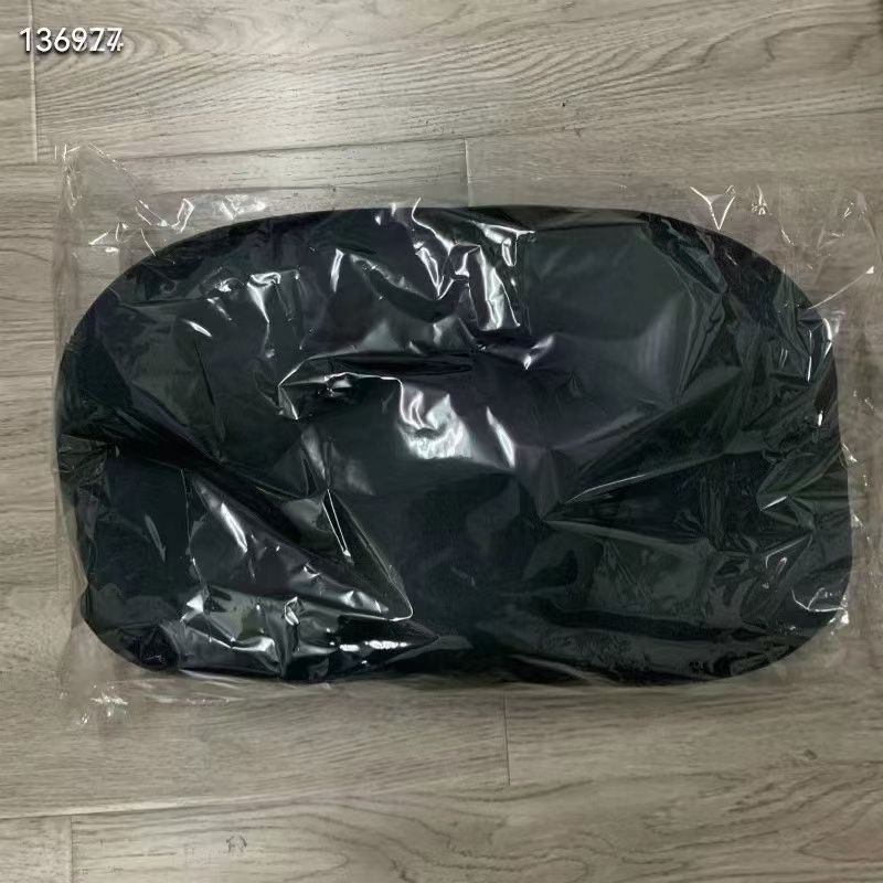 검은색