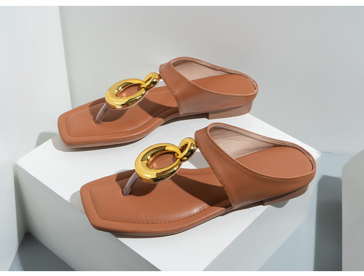 Women Flip Flops New Casual Flat Slippers Female Slides Versatile Square Head Hollow Ladies Sandals_voghion.com
