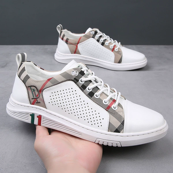 White sandals 66021
