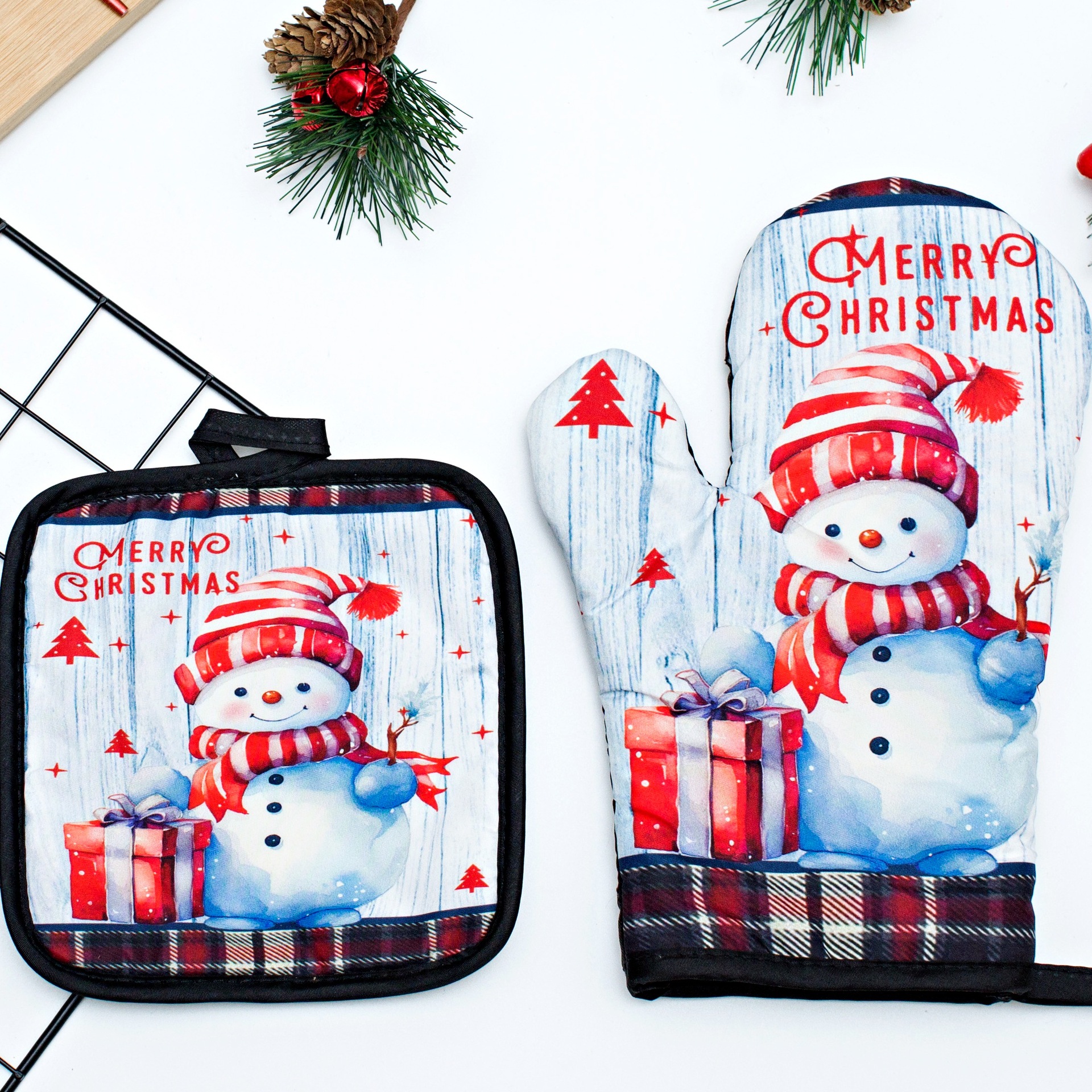 Guantes de aislamiento térmico del día de San Valentín transfronterizo Guantes de horno resistentes a altas temperaturas y a las quemaduras Guantes de horno de microondas