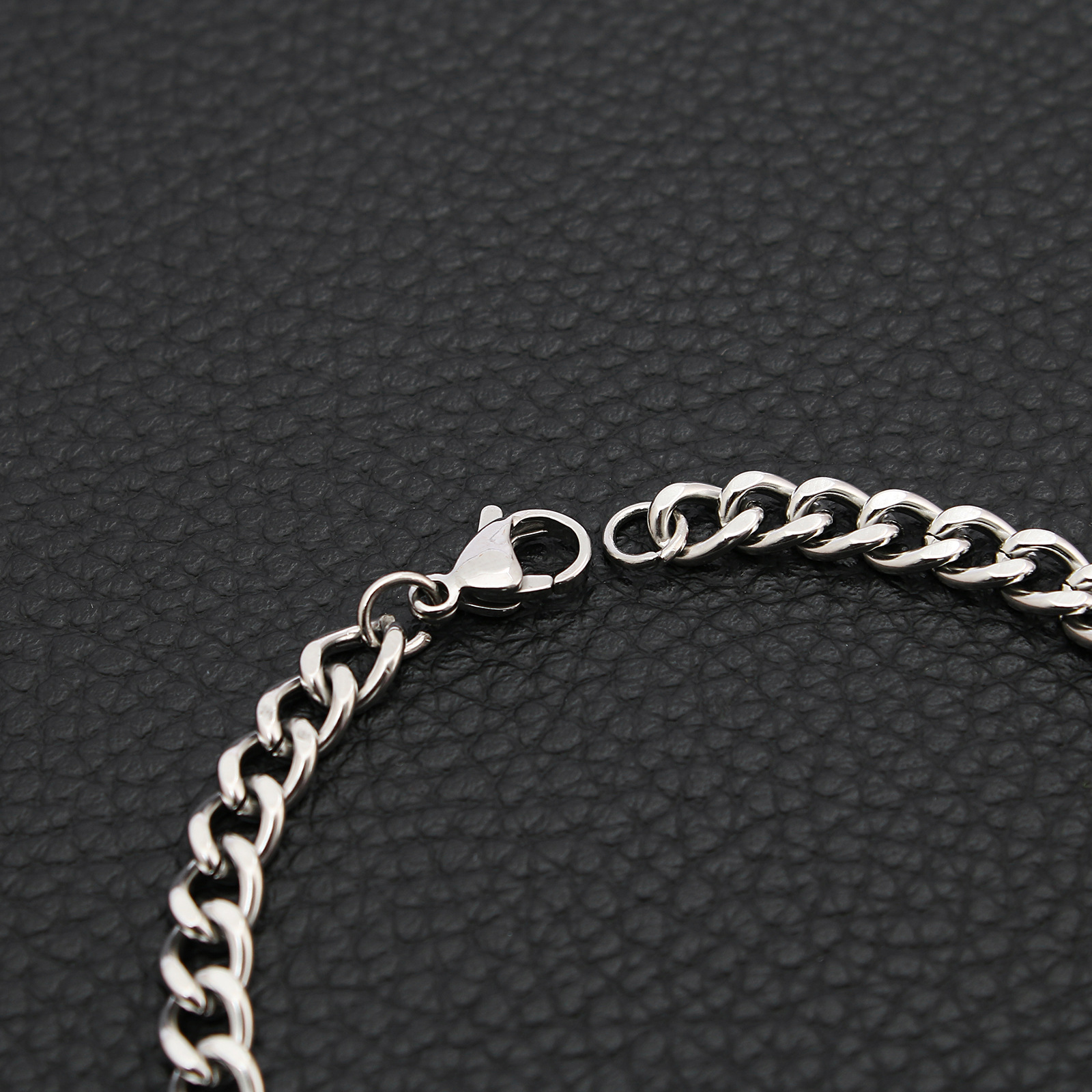 Letter Casual Simple Style 304 Stainless Steel Bracelets In Bulk display picture 13