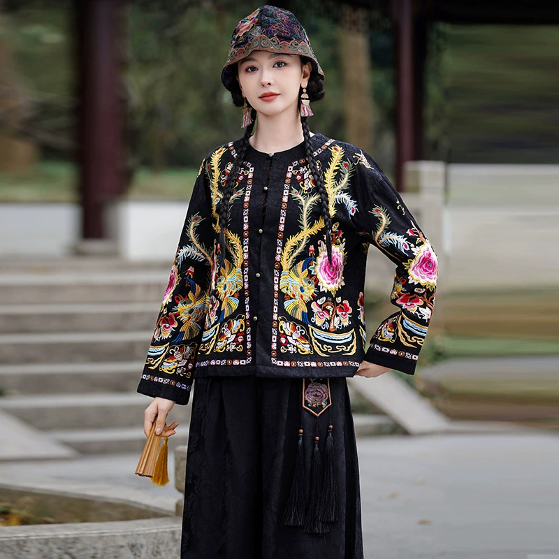 2025 новый национальный стиль женской одежды с круглым вырезом и трещинами