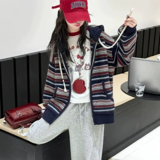女童开衫外套春秋季2026新款秋款外套女宝宝儿童秋装连帽开衫衣服