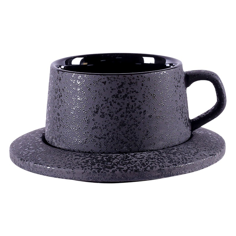 Juego de tazas de café esmerilado negro de alta calidad retro, tazas y platillos de cerámica exquisitos de nicho, tazas de té de la tarde, tazas de desayuno