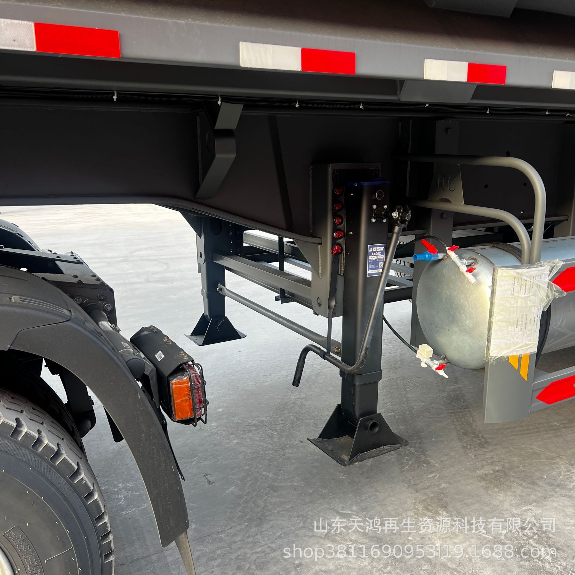 Source Factory Cross-Border Export to Guinea U-Shaped Rear-Dump Dump Truck Howo Tractor Trailer Semi-Trailer