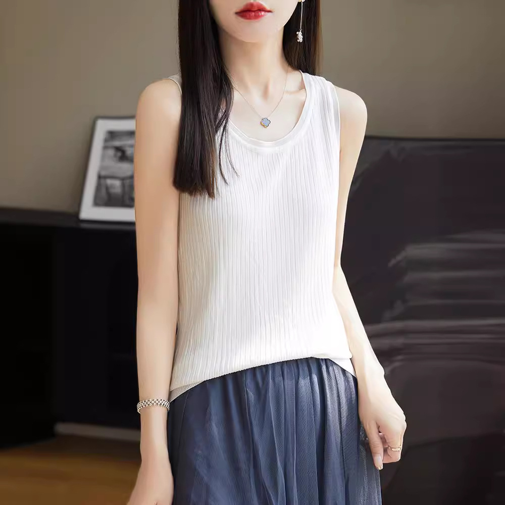 Knitted T-shirt