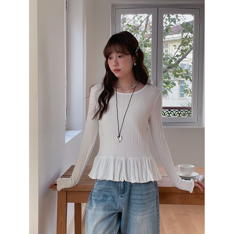 크림 화이트(라운드넥)