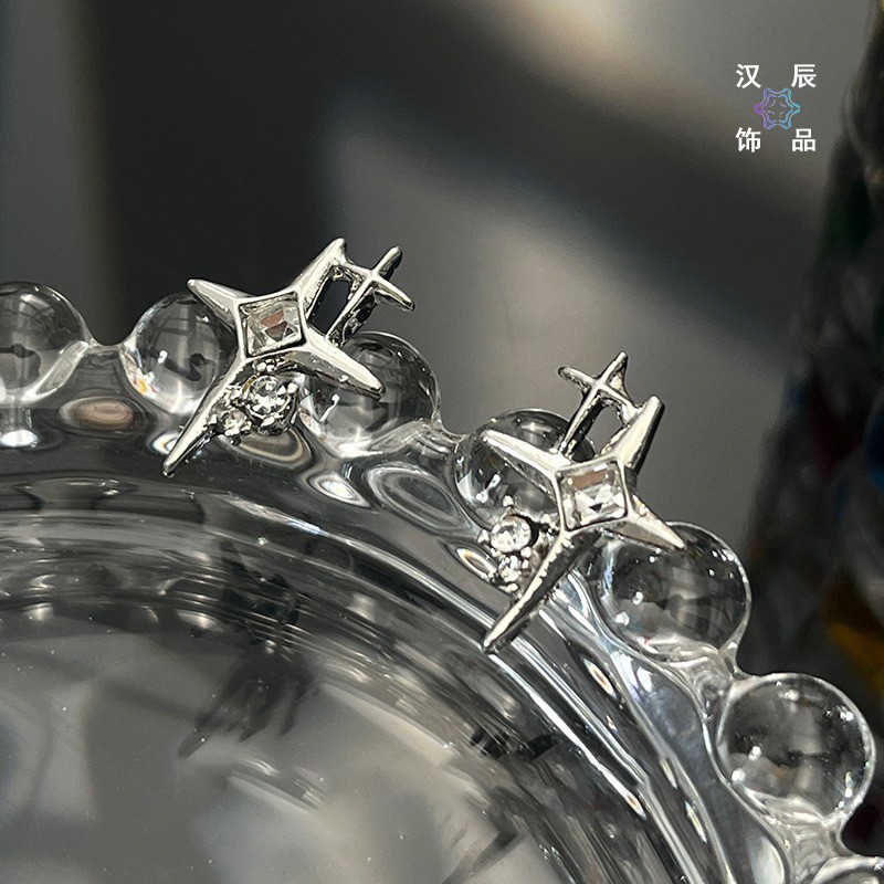 X233-A (Star Male Earrings) pair