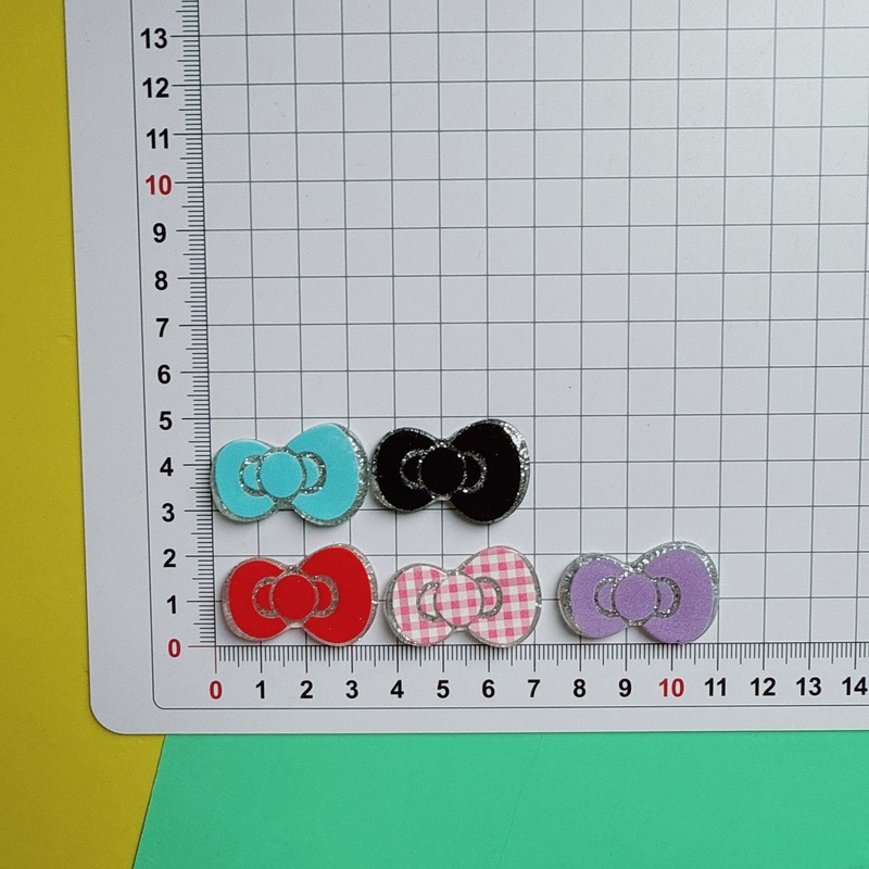 甘いファイングリッターチェック柄 KT 猫リボンアクリルアクセサリー DIY ジュエリーヘアピン携帯電話ケース装飾下駄|undefined