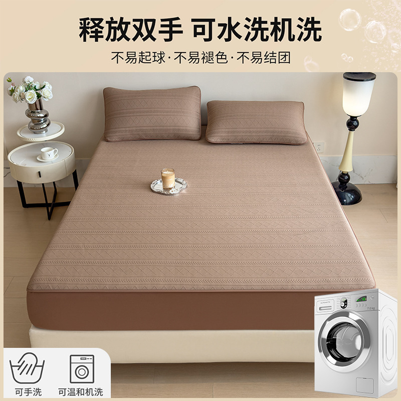 Cama de algodón intercalada una sola pieza 2025 nueva cubierta de cama cubierta de polvo cubierta de colchón antideslizante cubierta protectora Simmons cubierta protectora