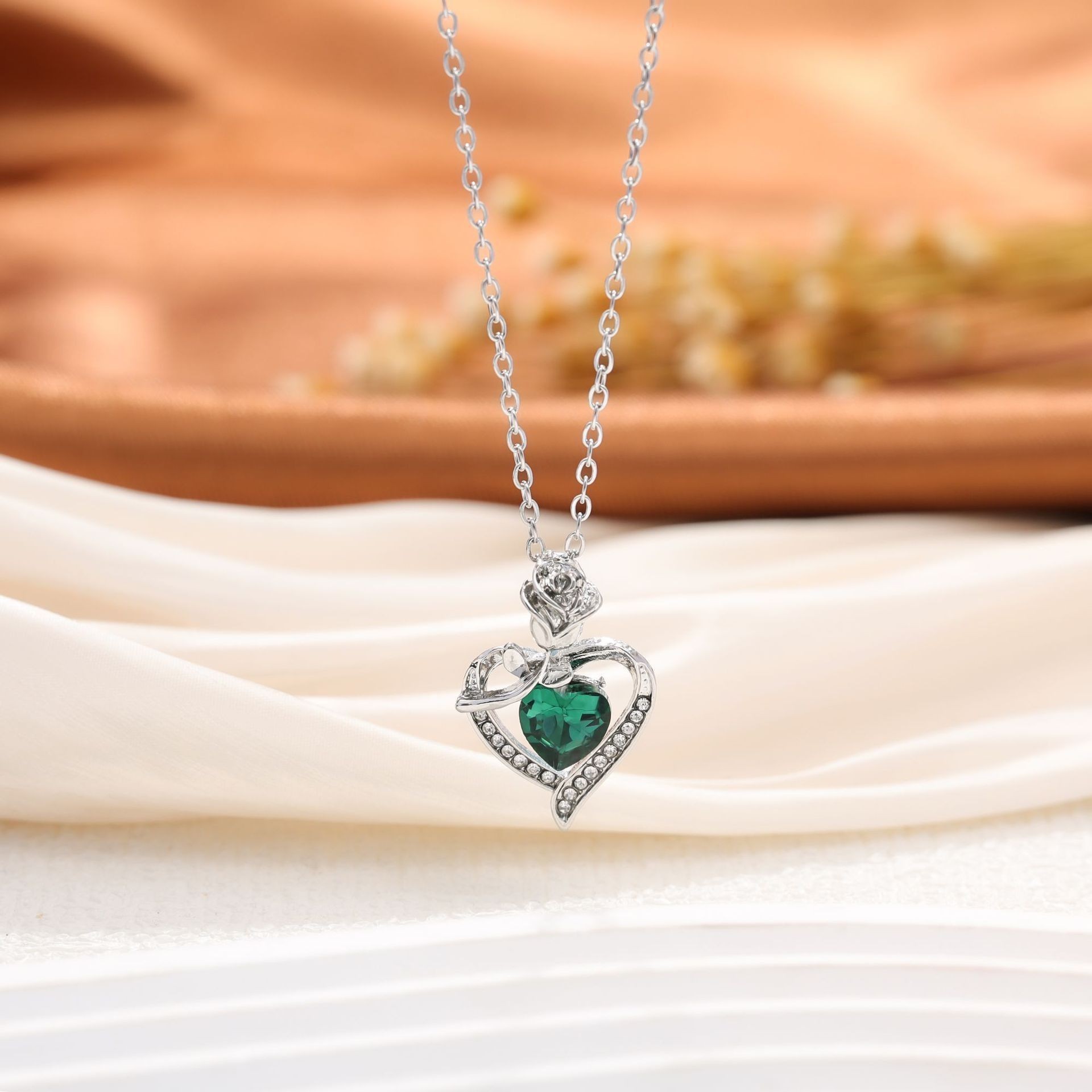 Deseo transfronterizo de moda europea y americana rosa mujer amor colgante de diamantes joyas de regalo del día de la madre image 10
