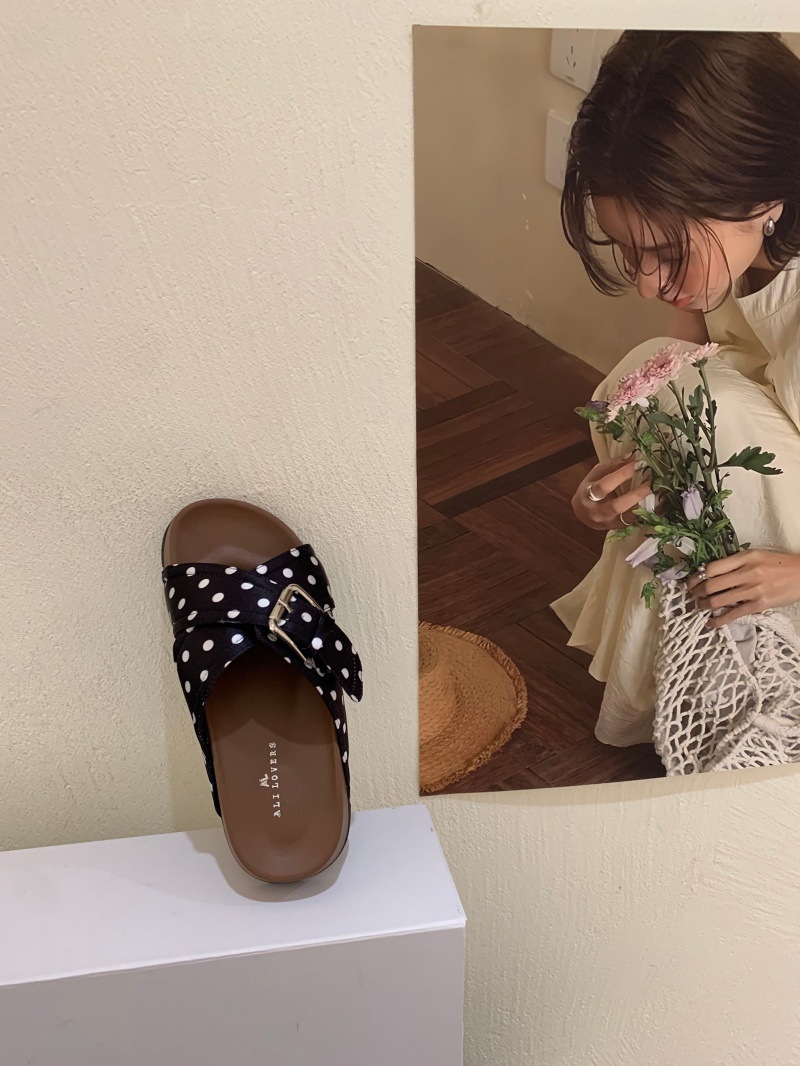 Women's Slip-on Slippers With White Polka Dot Pattern For Summer_voghion.com