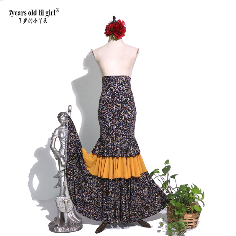 Dancewear brand design: Flamenco high-elasticity, body-hugging dance skirt, EKK38