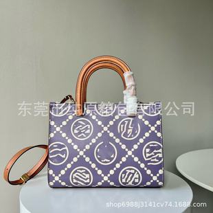 ��ُ����Ʒ�|TB���񉺻����ذ�T MonogramС̖�μ������б��Ů��