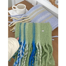 2025东大门围巾披肩女冬季减龄显白加厚AB面羊毛流苏条纹针织围巾