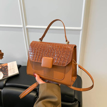 2025�¿�ٴ���wʽб���С���nϵС�����ճ����sҸ�°��μ��Ů