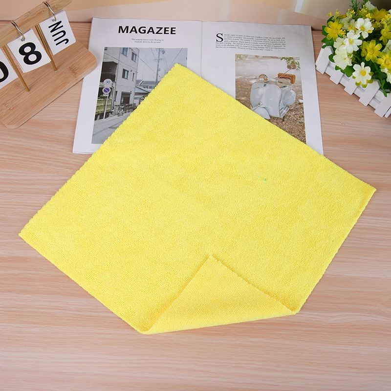 Tejido de urdimbre toallas cuadradas de microfibra ultrasonida sin bordes diseño de automóviles belleza limpieza doméstica no pierde cabello comercio exterior exclusivo