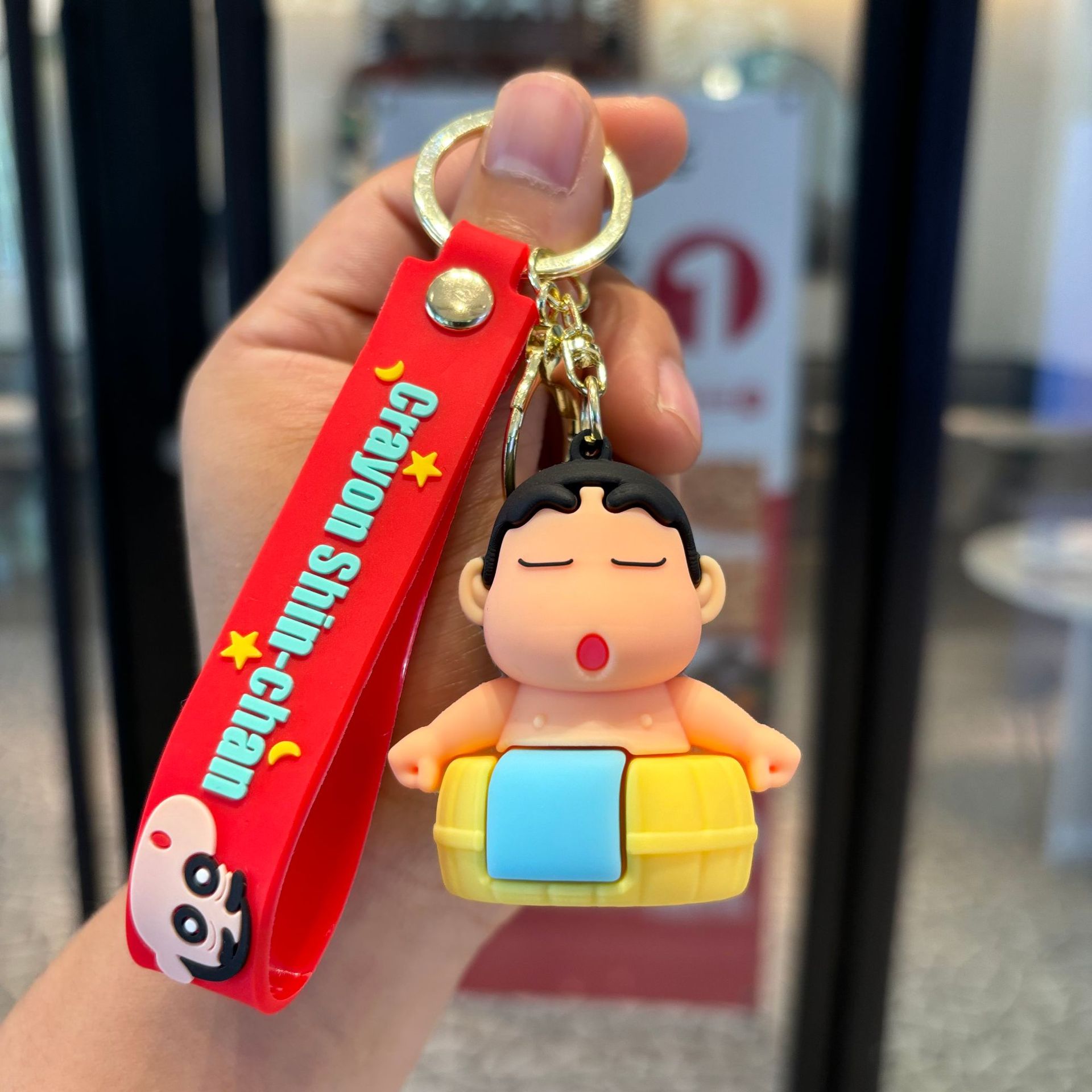 Nuevo crayón pequeño nuevo colgante de llavero muñeca de verano pequeño regalo accesorios llavero al por mayor