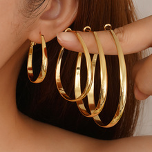 �羳���R�d�����¿�ˮ�ΙE�A�u׃���ɊA���h18K��O��U���@�ݶ�Ȧ