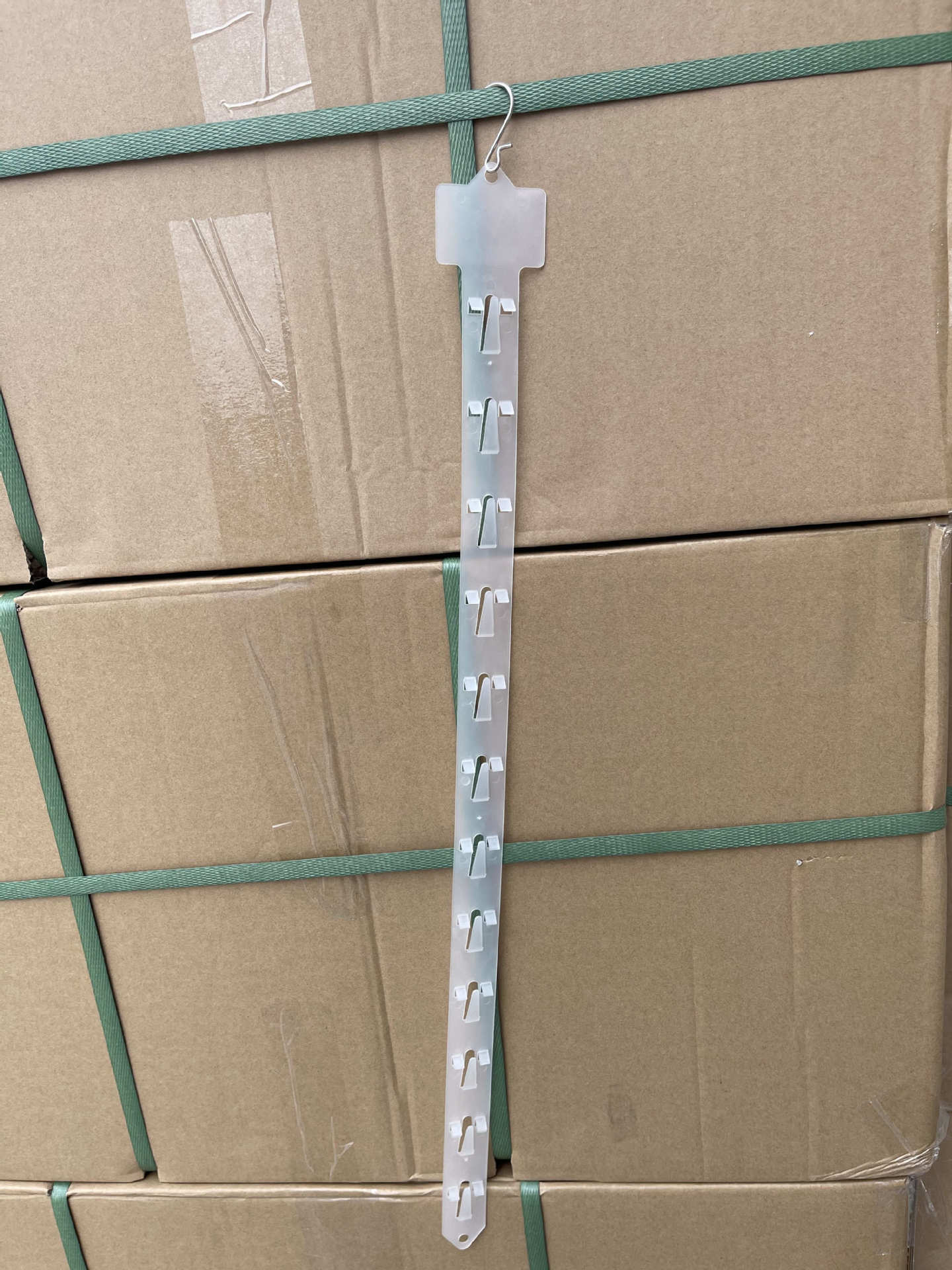 Tiras colgantes de plástico PP con ganchos para exhibición de alimentos en supermercados, 12 posiciones