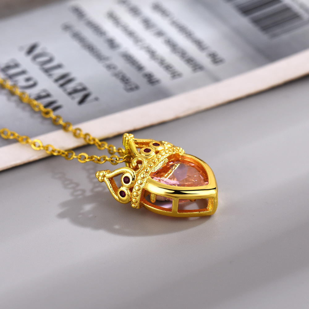 Wholesale Jewelry Vacation Classic Style Heart Shape Crown Copper Zircon Inlay Pendant Necklace Cable Chain display picture 4