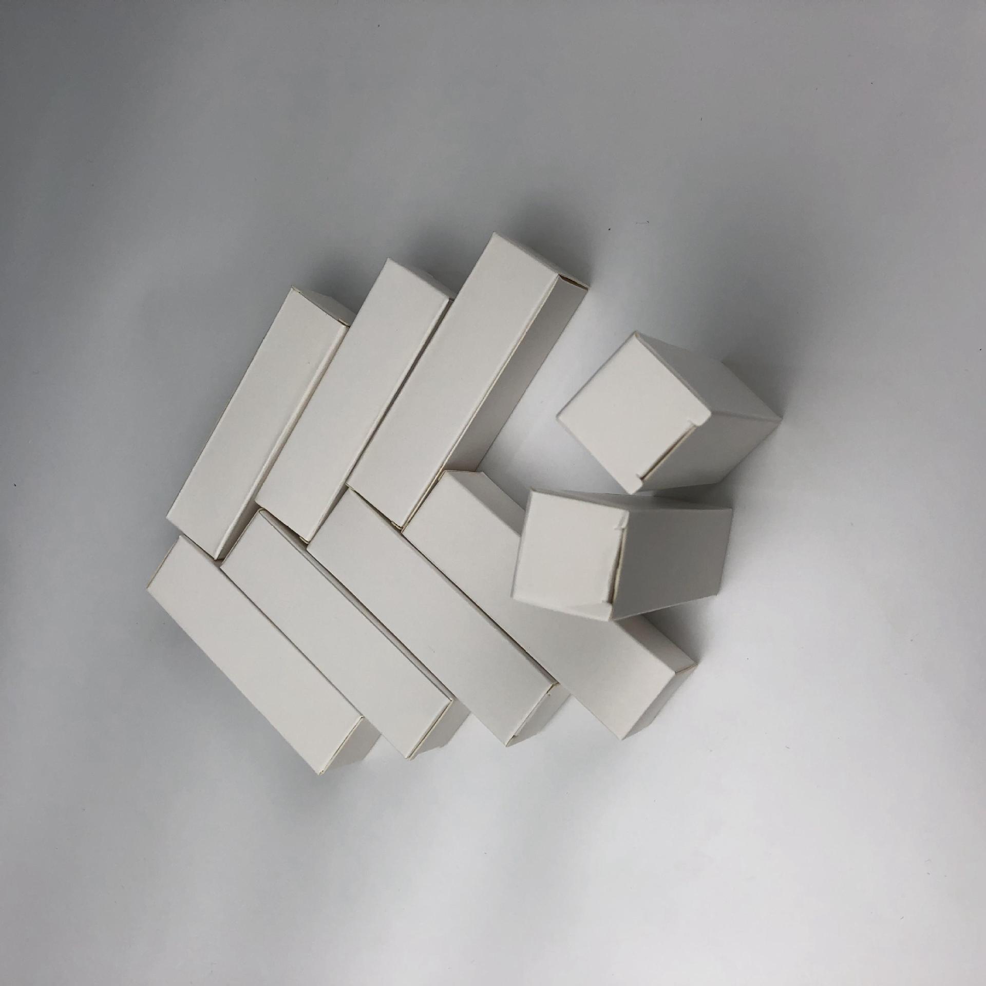白色小纸盒现货