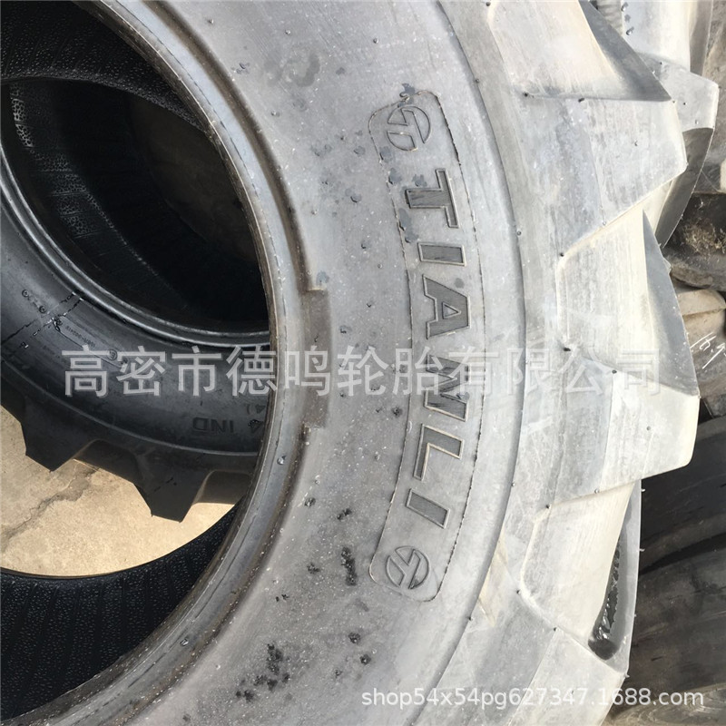 Suministro de ingeniería neumático 500/70R24 ocupado neumático 19.5LR24