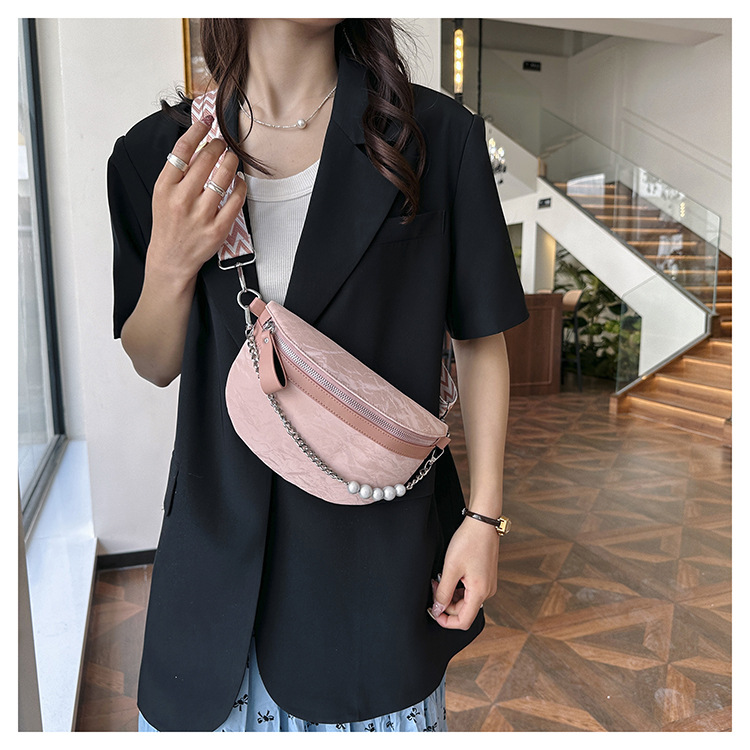750g Weight Nylon Lining Material Zipper Closure Type Single Shoulder Strap Strap Type Crossbody Bag Bags Type Casual, Holiday Occasion Pu Leather Material Solid Color Pattern All Seasons Season Women's Gender Vintage Style, Streetwear Style Dumpling Shape Shape Medium Size Women's Vintage Style Streetwear Solid Color Pu Leather Waist Bags 11