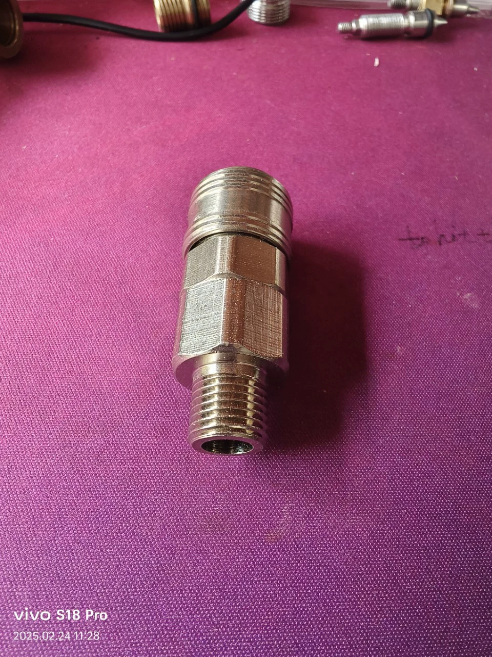 Медные быстроразъемы Воздушные соединения труб Соединения PU Трубы Пневматические Соединения Sm20 Самоблокируй Быстрые Соединения