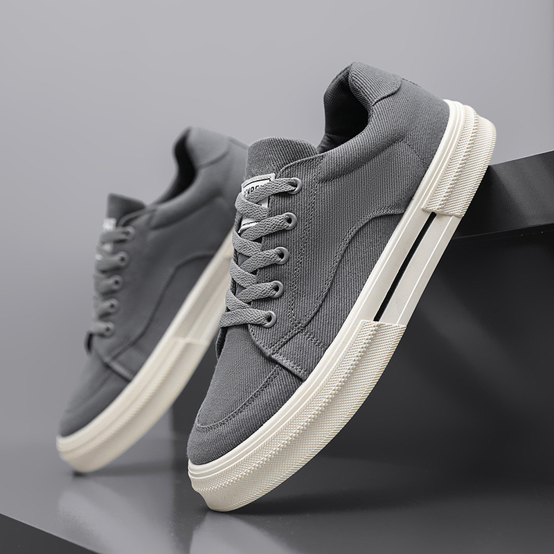 Zapatos de lona zapatos de hombre 2025 nuevo estilo de primavera estilo fino moda ligera y simple personalidad transpirable todo-fósforo zapatillas de deporte casuales